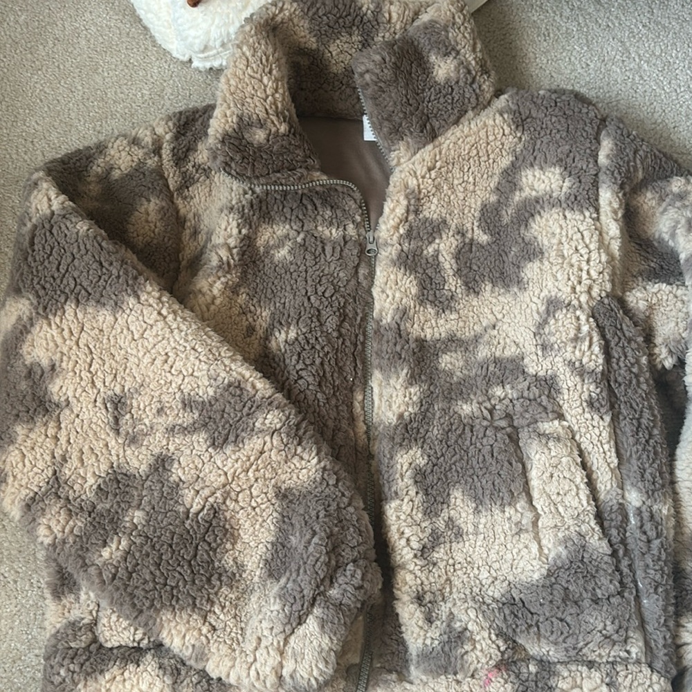 Brown Sherpa